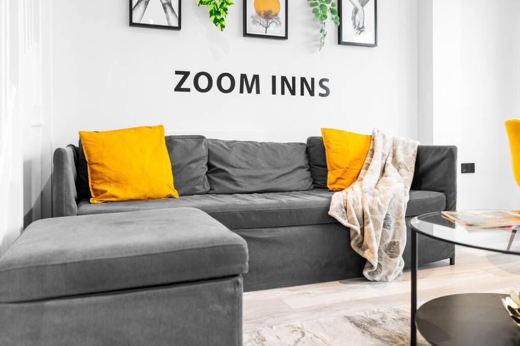 Stylish 2 Bedroom Apartment Close To Everything Birmingham Kültér fotó